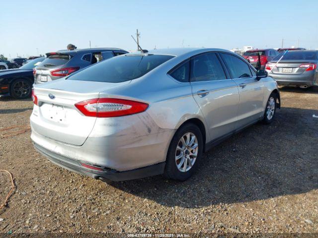 Ford Fusion S Image 14