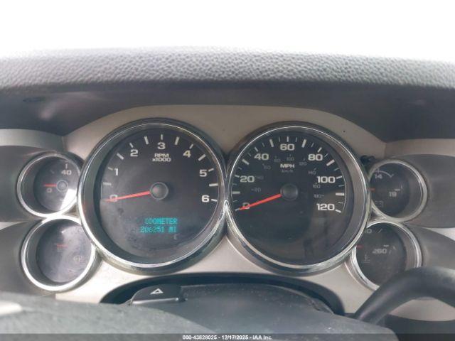 Chevrolet Silverado 1500 Lt Image 2