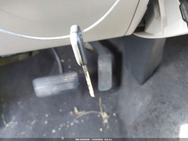 Chevrolet Silverado 1500 Lt Image 16