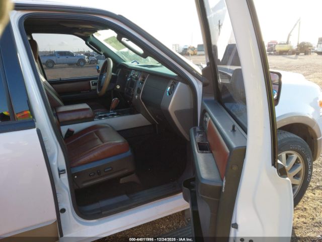 Ford Expedition King Ranch Image 8