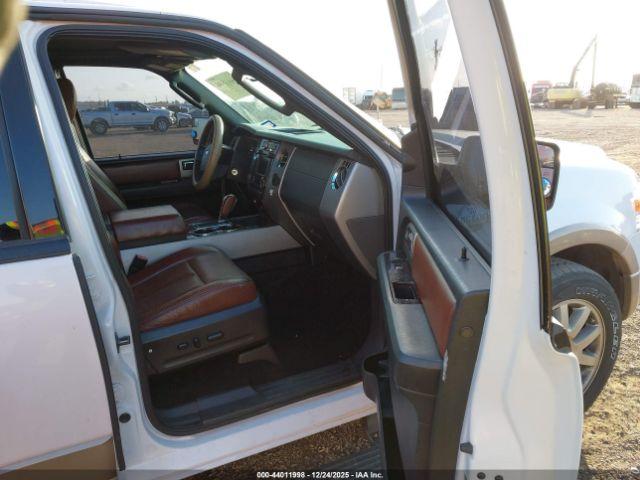 Ford Expedition King Ranch Image 8