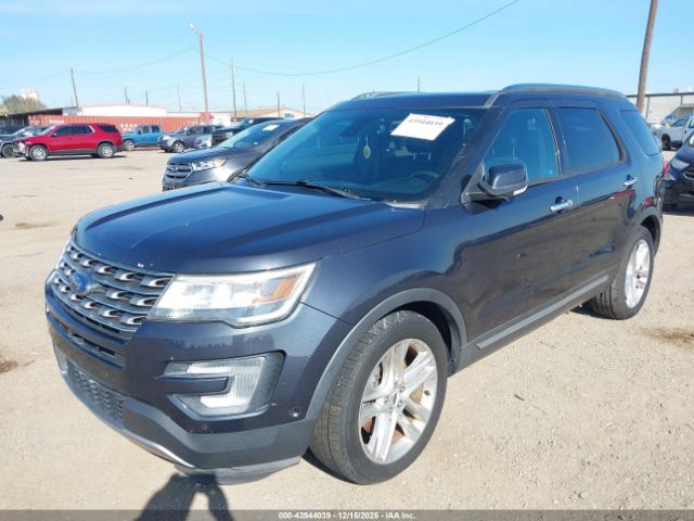 Ford Explorer Limited Image 16
