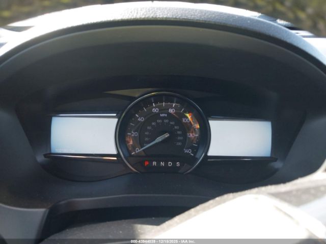 Ford Explorer Limited Image 4