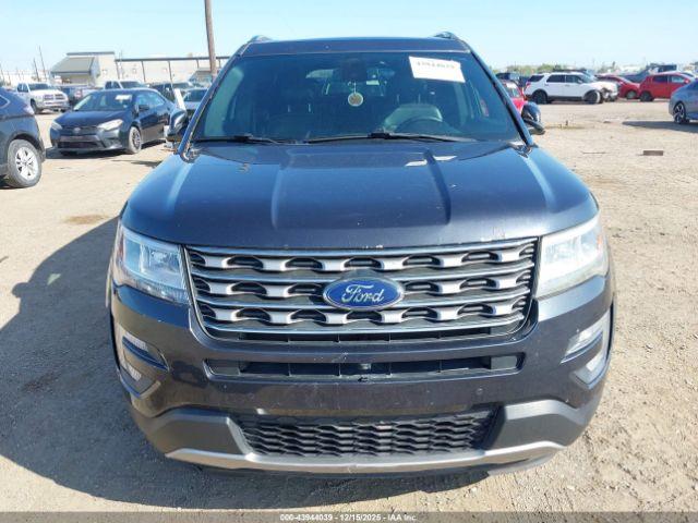 Ford Explorer Limited Image 6