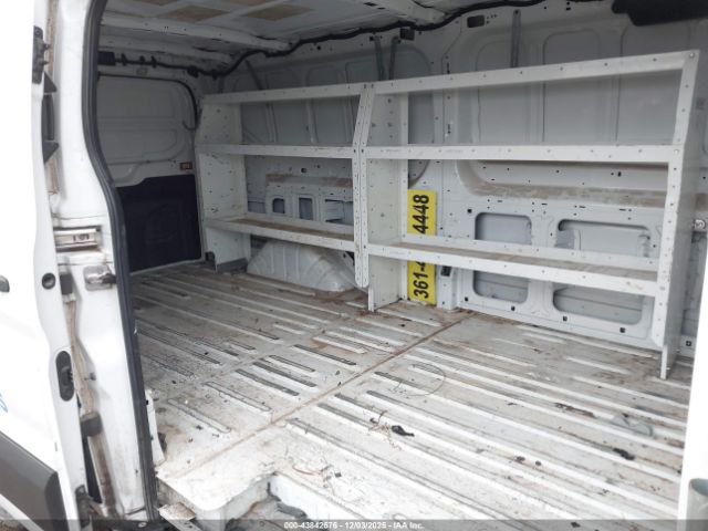 Ford Transit Image 8