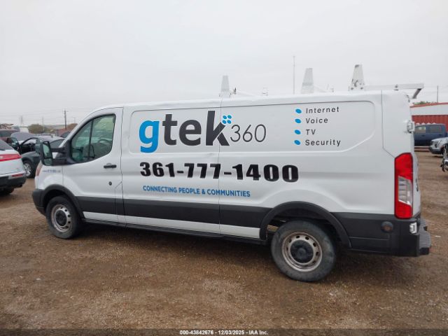 Ford Transit Image 5