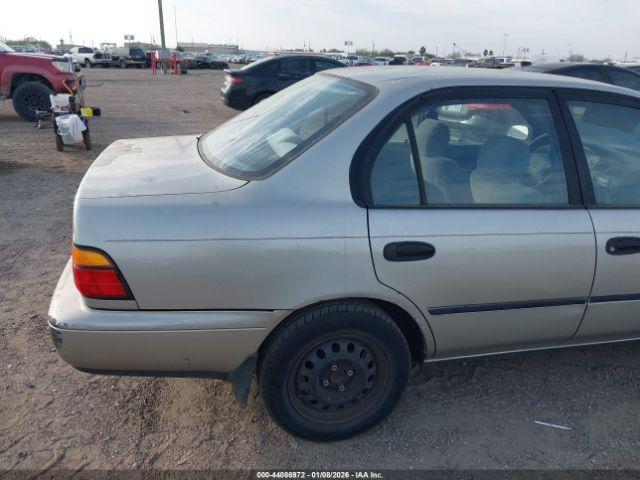 Toyota Corolla Image 11