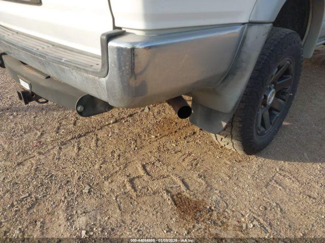 Toyota 4Runner Sr5 V6 Limited Image 7